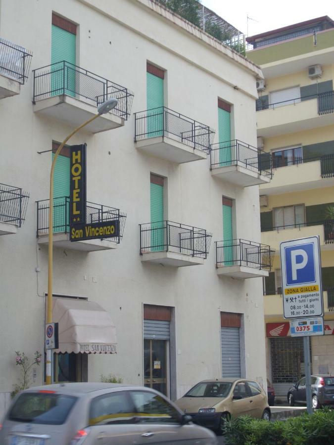 Hotel San Vincenzo Soverato Marina Eksteriør bilde