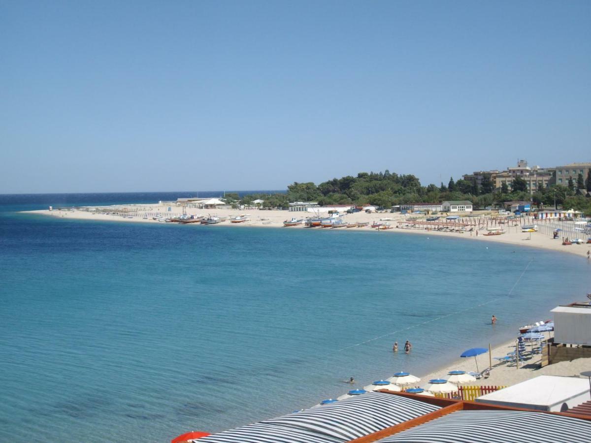 Hotel San Vincenzo Soverato Marina Eksteriør bilde