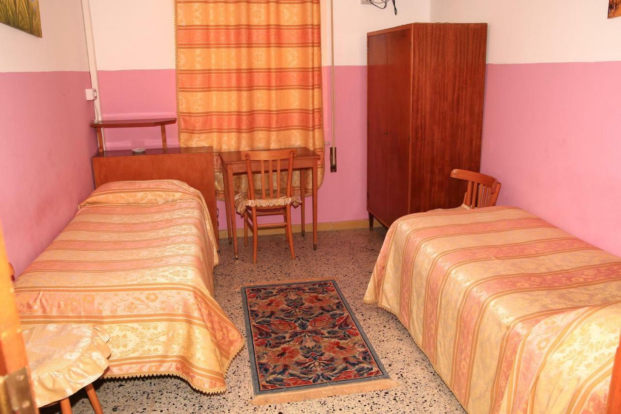 Hotel San Vincenzo Soverato Marina Eksteriør bilde